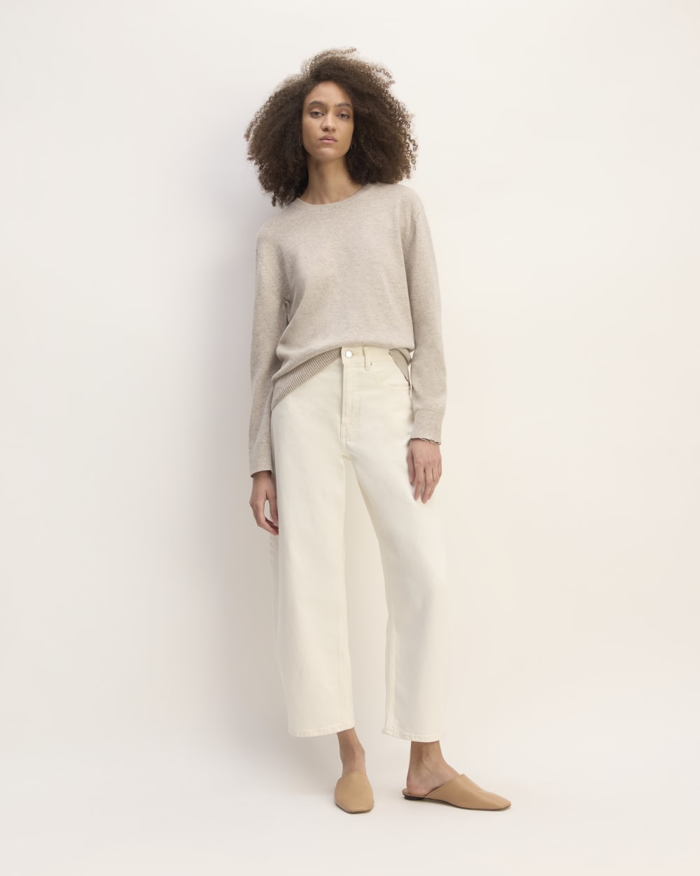 The Classic Crew in Cashmere | Canvas - Image 3