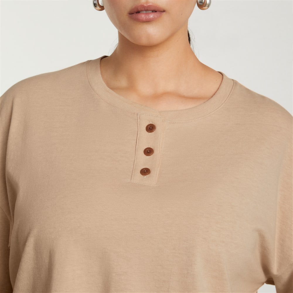 The Vintage Henley Hemp Tee | Hazelnut - Image 3