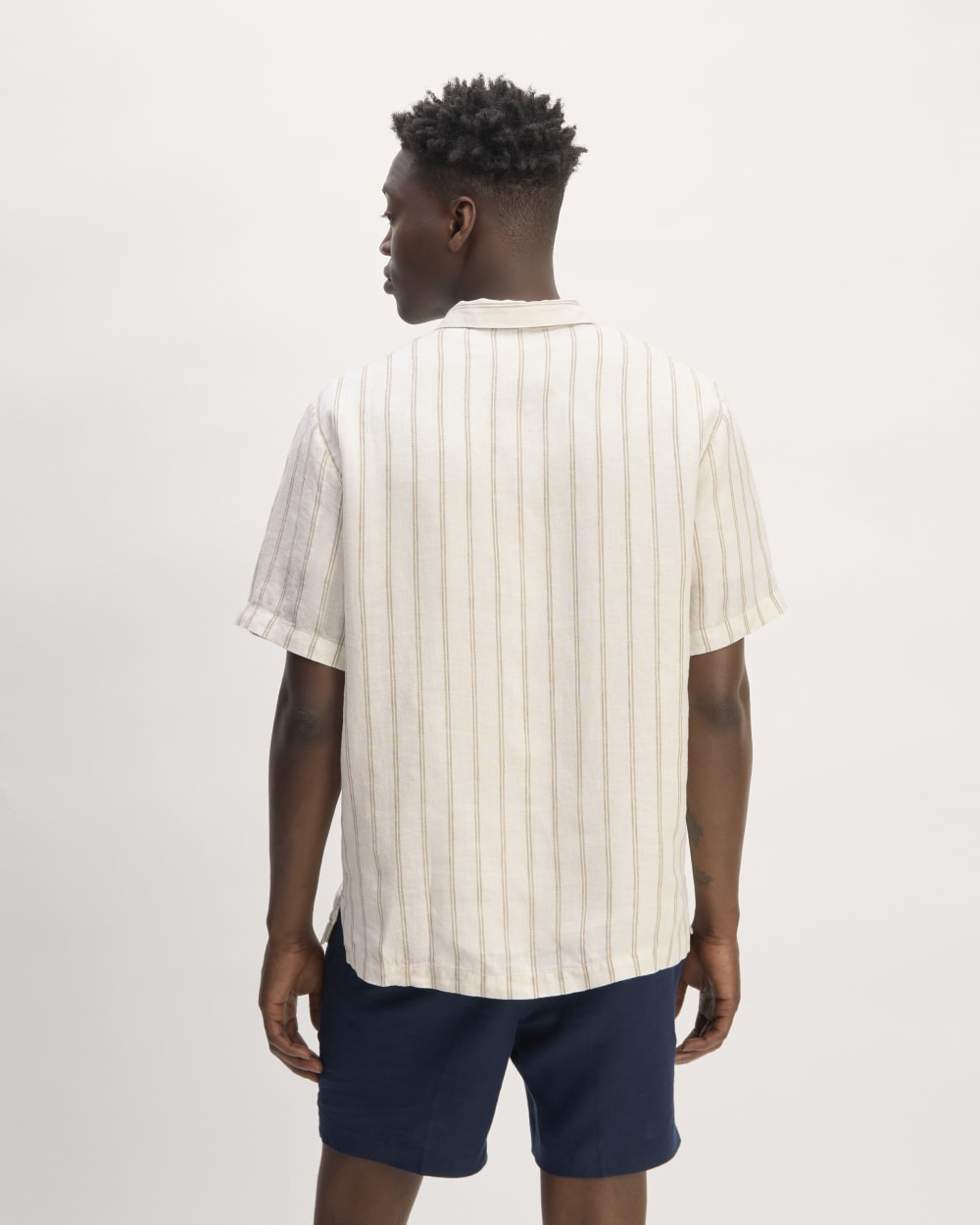 The Linen Short-Sleeve Popover Shirt | Bone / Cornstalk - Image 6