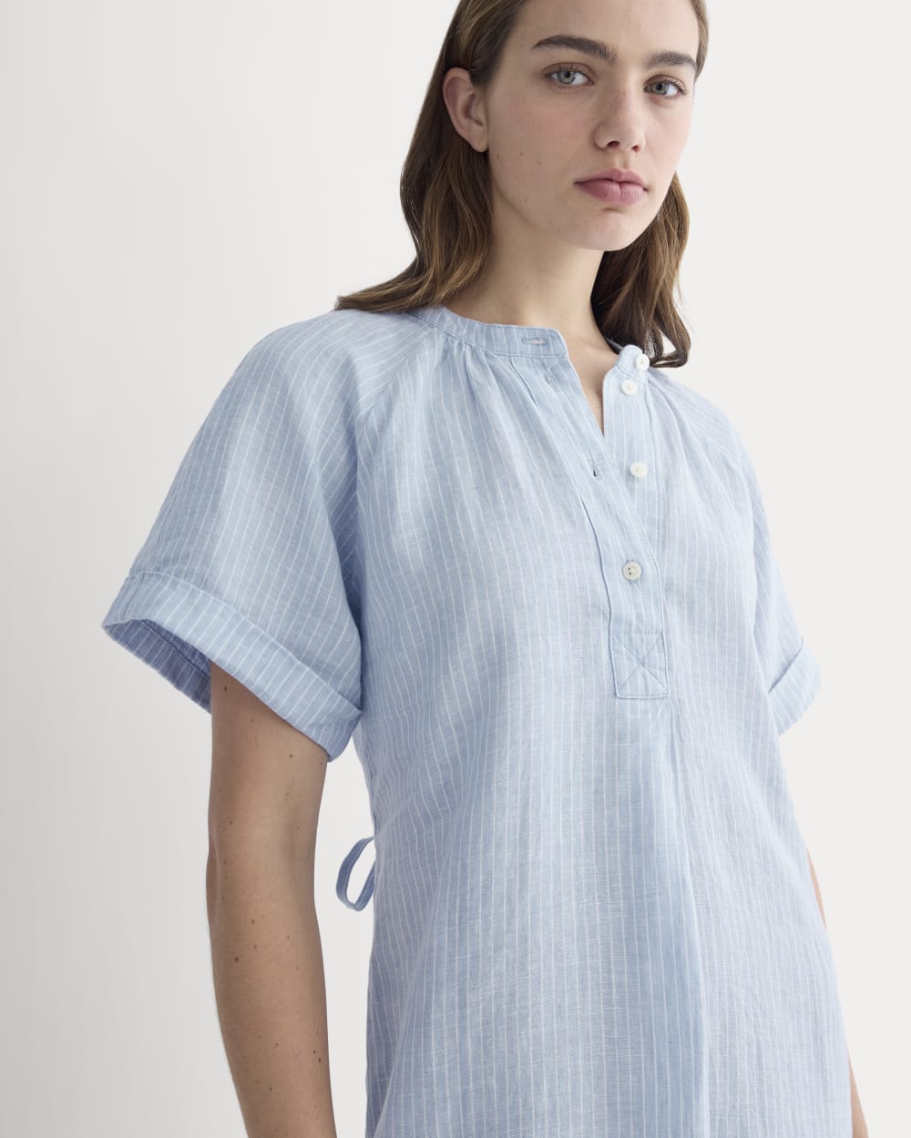 The Popover Dress in Linen | Sky Blue / White - Image 3