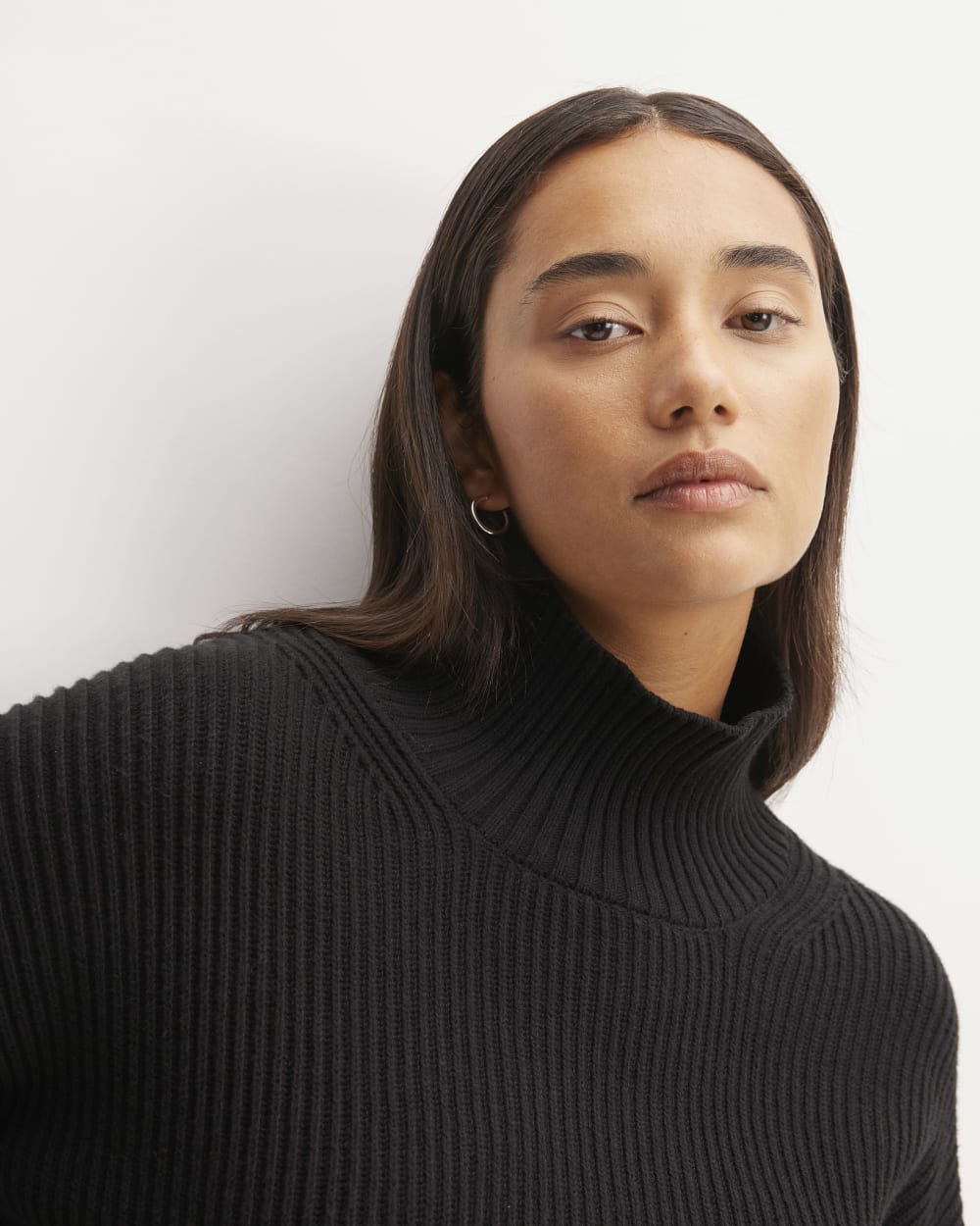 The Organic Cotton Ribbed Turtleneck | Black - Image 4