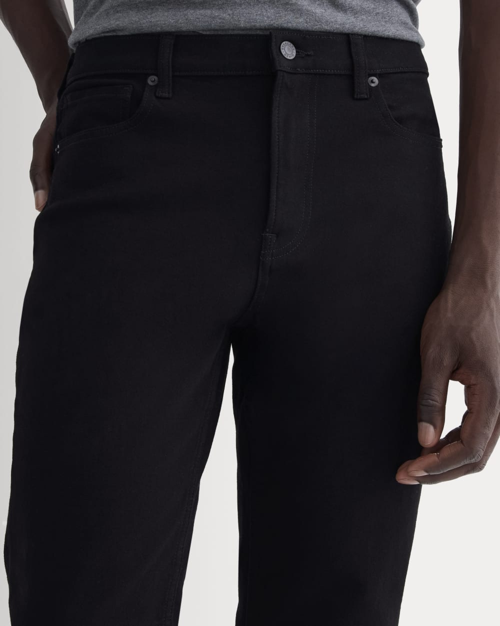 The Relaxed 4-Way Stretch Organic Jean | Uniform | Black - Image 4