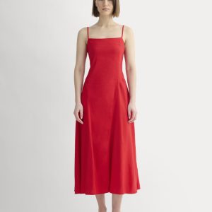 The Seamed Dress in Stretch Linen | Classic Red