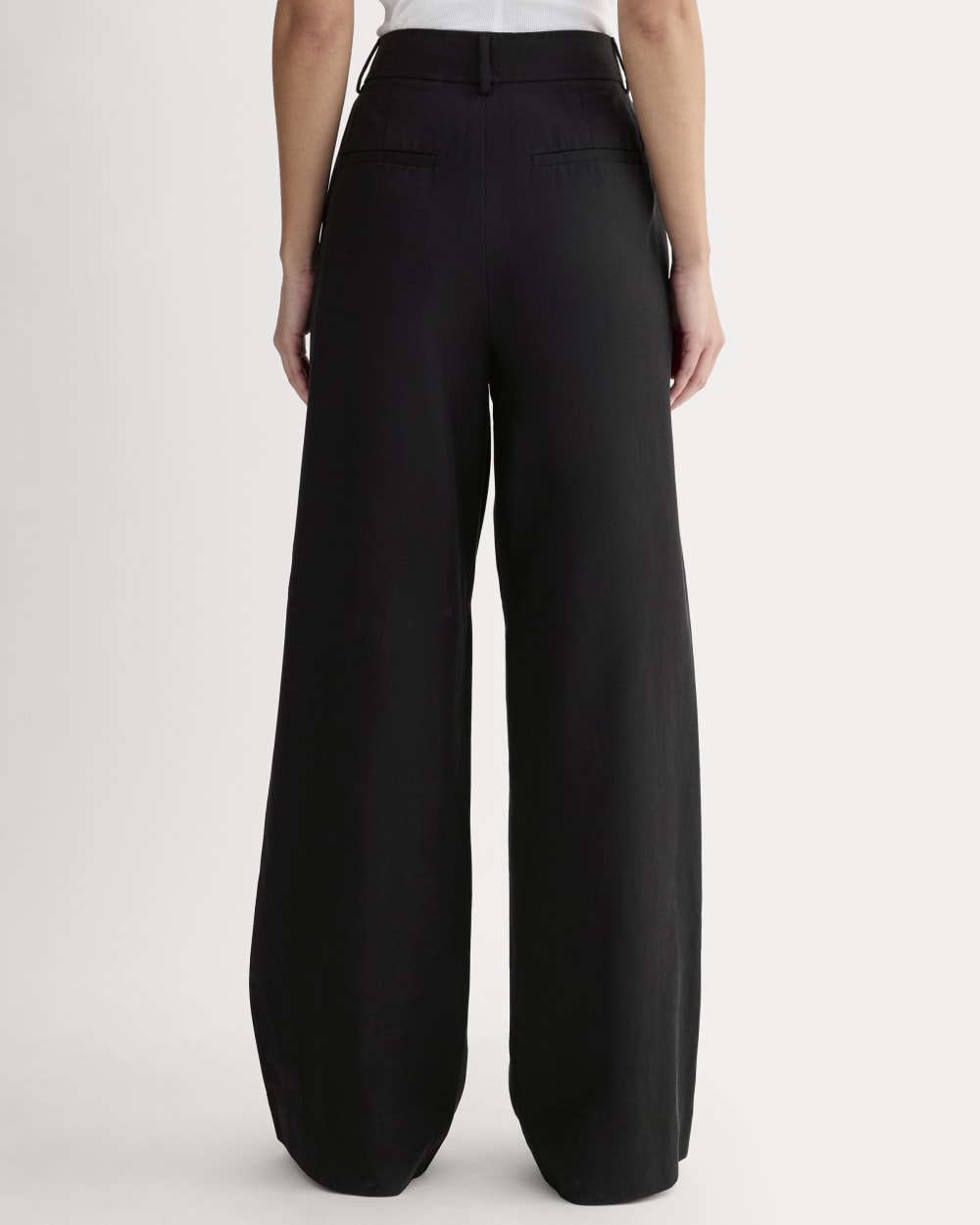 The Draper Pleated Pant in Buttersmooth | Black | 32 Inseam - Image 5