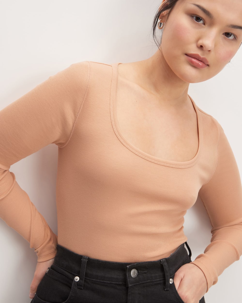 The Luxe Rib Long-Sleeve Scoop-Neck Tee | Blush Pink - Image 3
