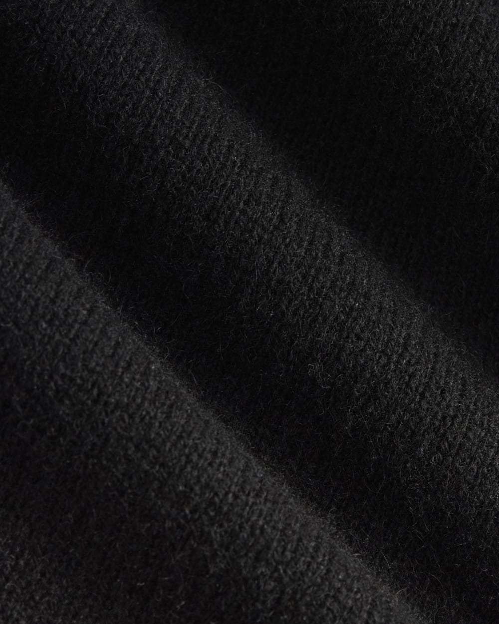 The Boxy Crew in Cashmere | Black - Image 6