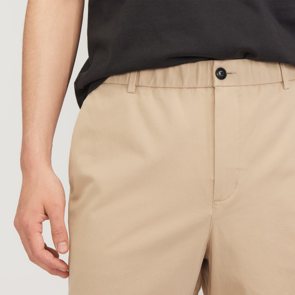 The Pull-On Performance Chino 5 Short | Trench Coat Khaki - Image 4