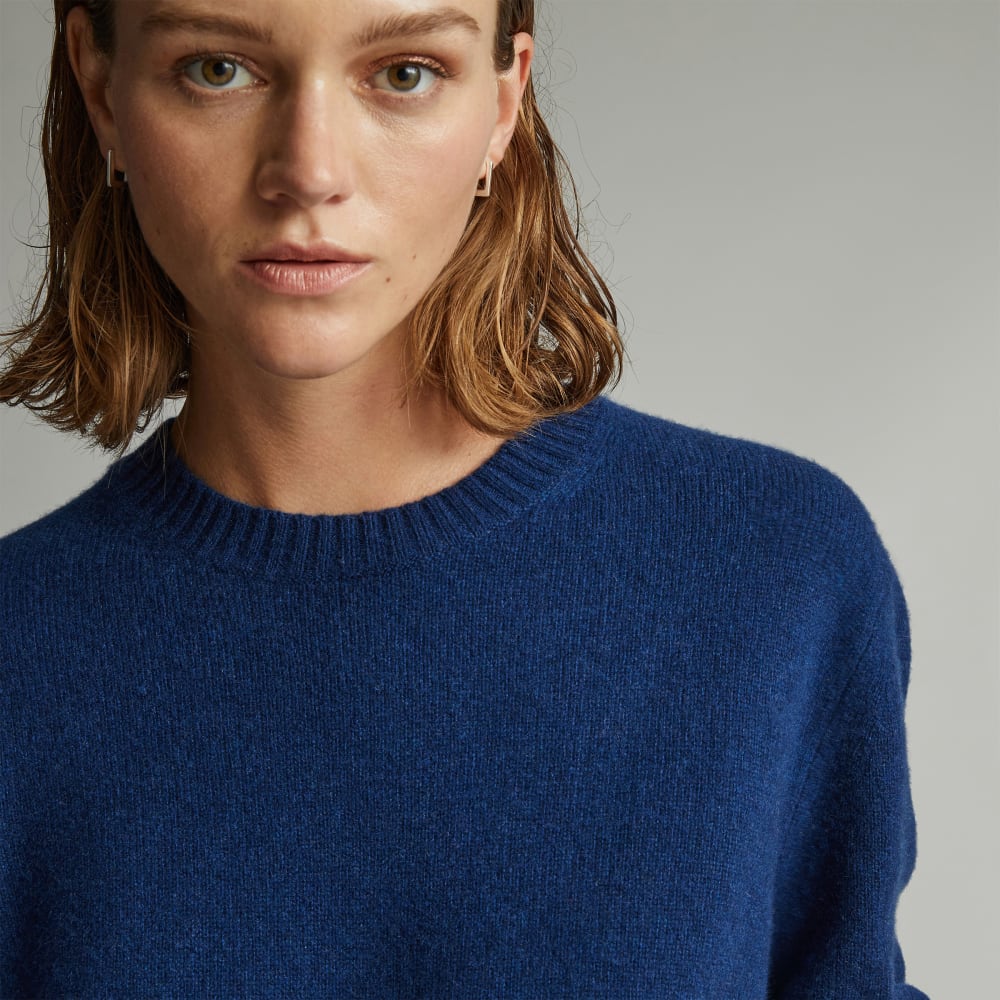 The Everyone Cashmere Crew | Bright Navy - Image 4