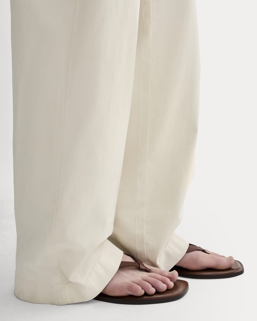 The Leather Flip Flop | Rum - Image 4