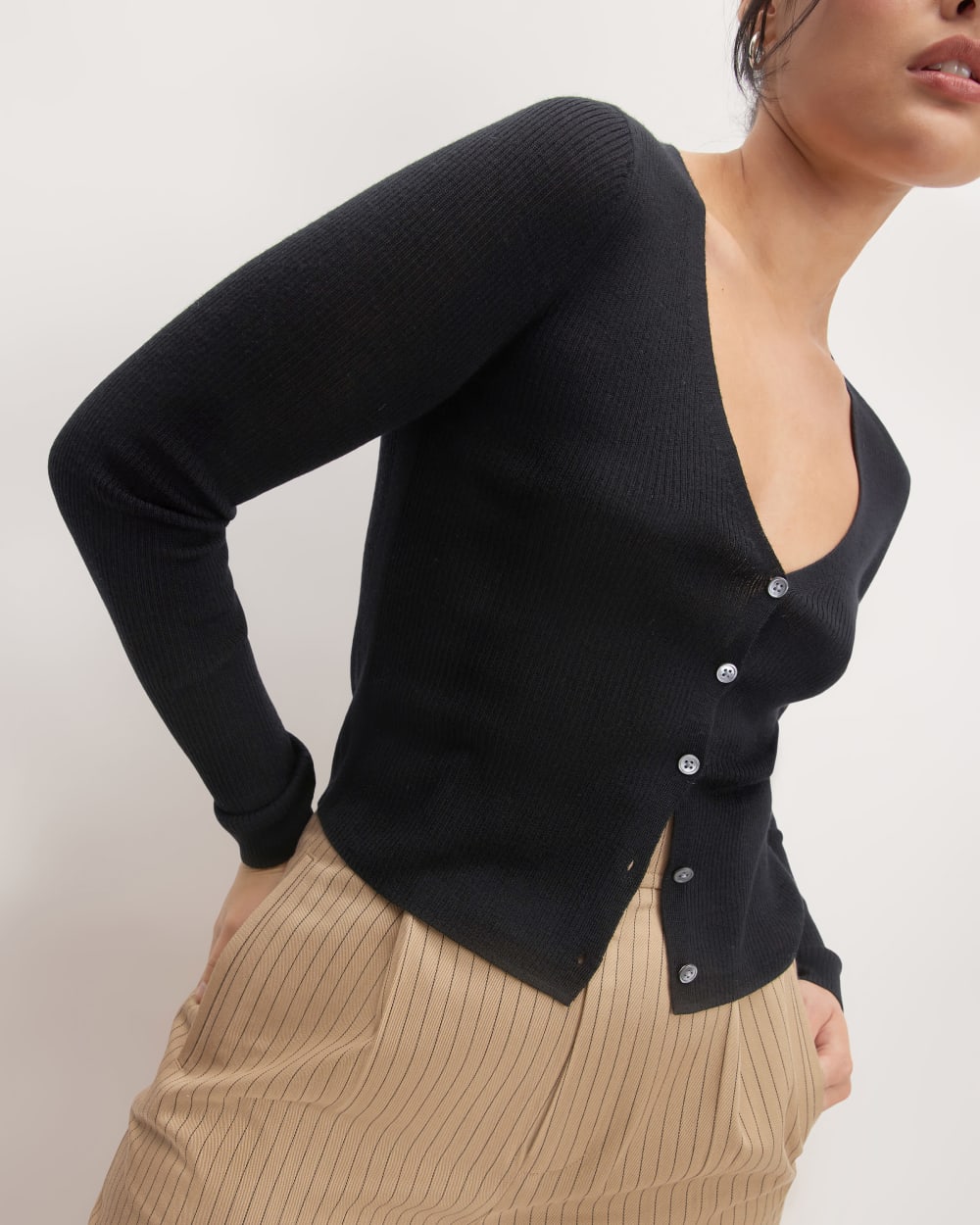 The Cardigan in Ultrasoft Merino | Black
