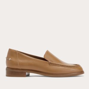 The Modern Loafer | Camel