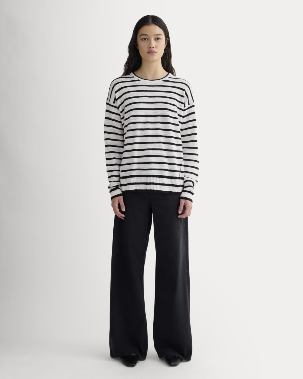 The Slouch Sweater in Cotton Linen | White / Black - Image 3