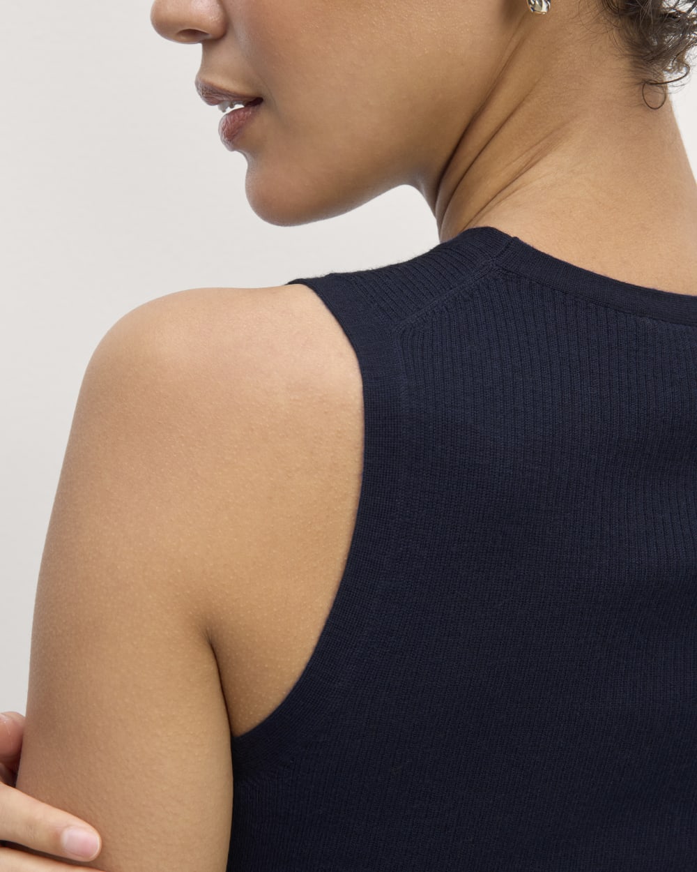 The Tank in Ultrasoft Merino | Navy - Image 5