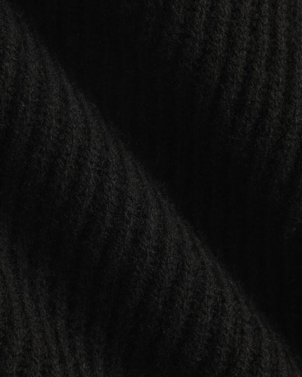 The Cocoon Crew in Wool Cashmere | Black - Image 6