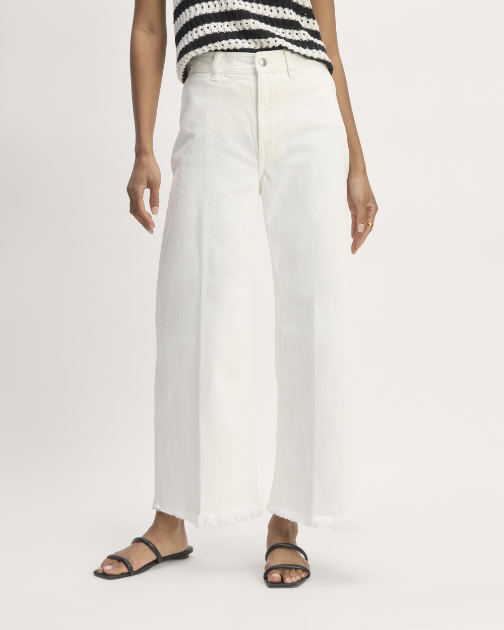The Mariner Cropped Jean | Frayed Hem Bone - Image 3