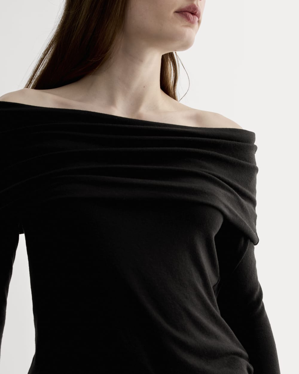 The Off-the-Shoulder Top in Butterluxe | Black - Image 4