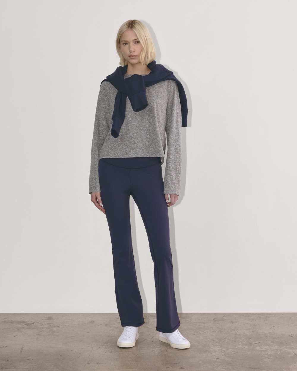 The Perform Crew Tee | Heathered Grey - Image 4