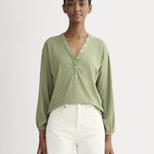 The Air V-Neck Henley | Sagebrush