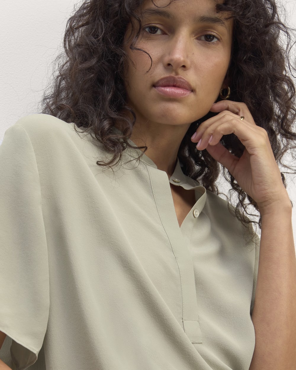 The Popover Top in Washable Silk | Seagrass - Image 4