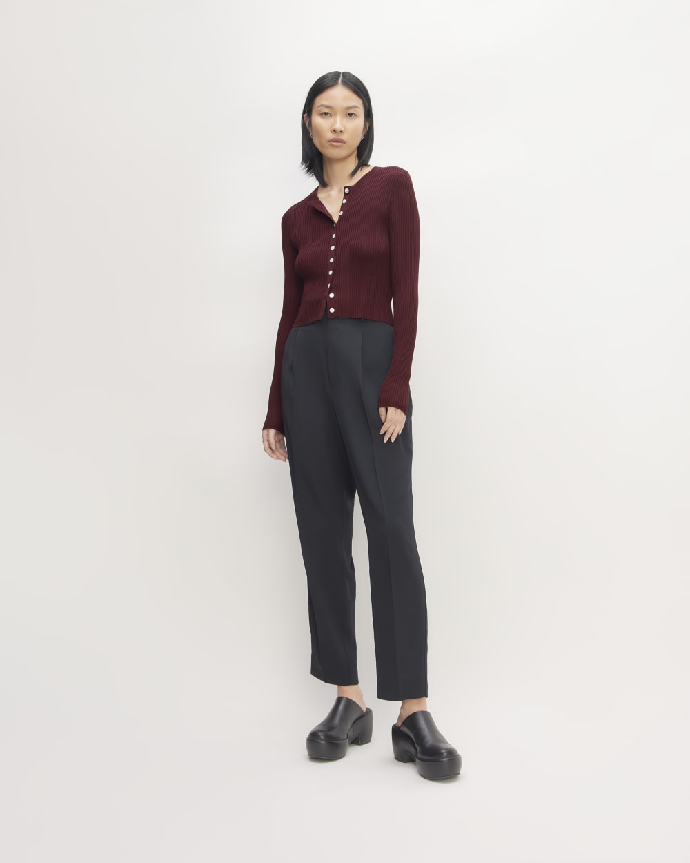 The Ribbed Cropped Cardigan | Burgundy - Image 3