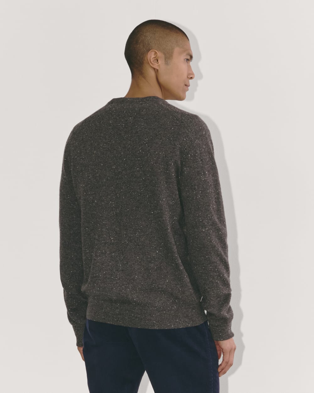 The Cashmere V-Neck Sweater | Grey Donegal - Image 5