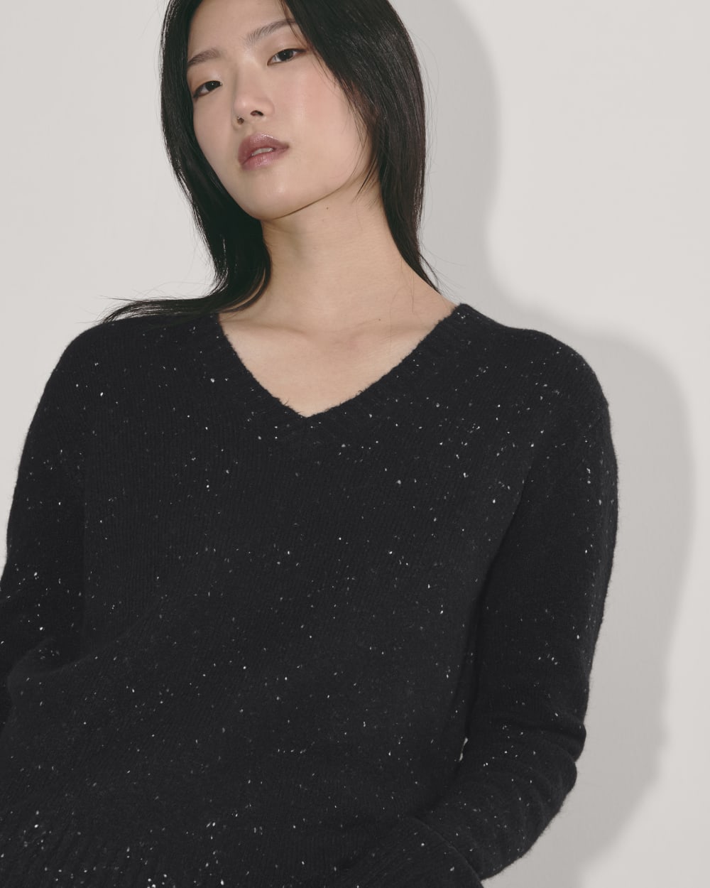The V-Neck Sweater in Plush Cotton | Black Confetti - Image 3