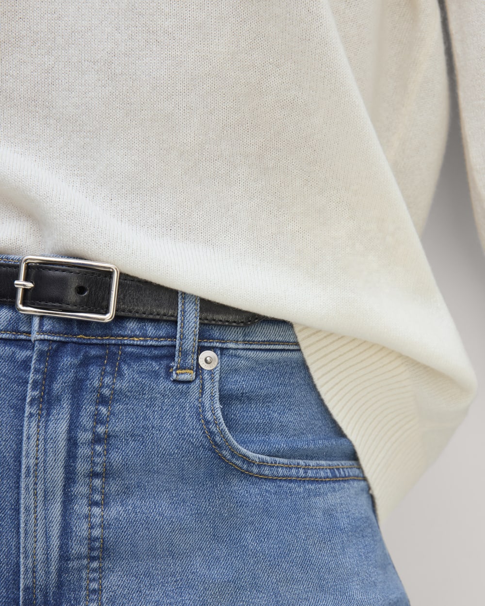 The Classic V in Cashmere | Bone - Image 5