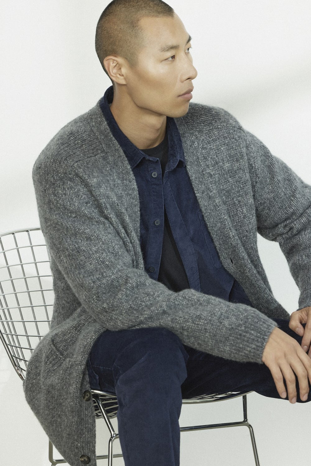 The Cloud Relaxed Cardigan | Heathered Dark Charcoal - Image 7