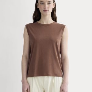 The Air Muscle Tank | Cedarwood