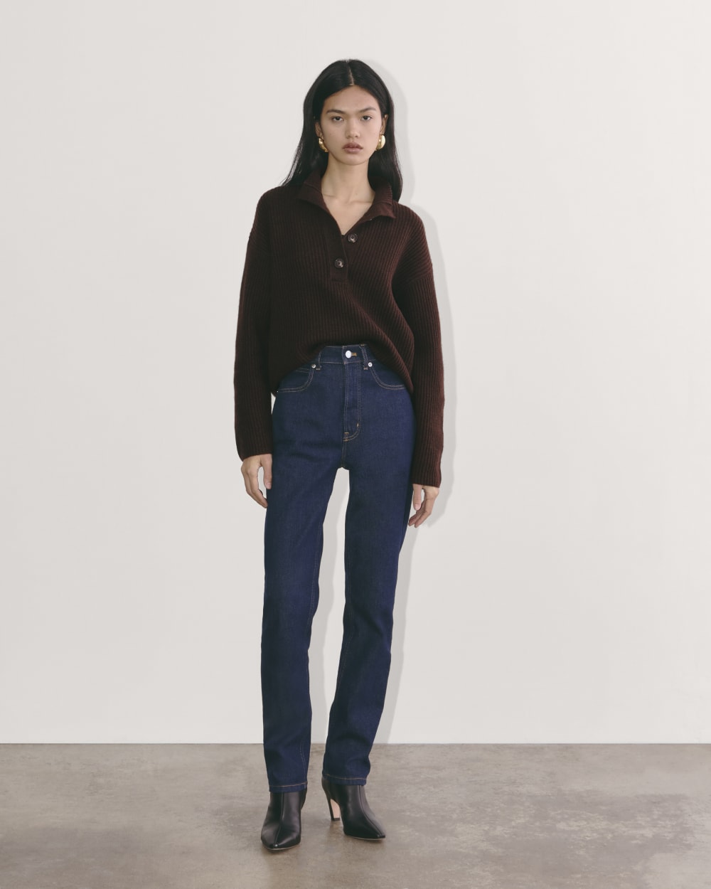 The Cocoon Henley in Wool Cashmere | Americano - Image 7