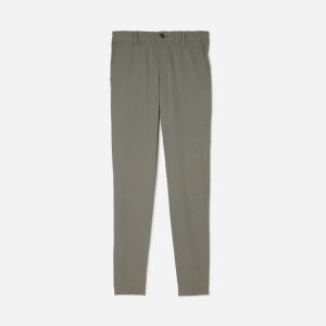 The Performance Traveler Chino | Pewter Green