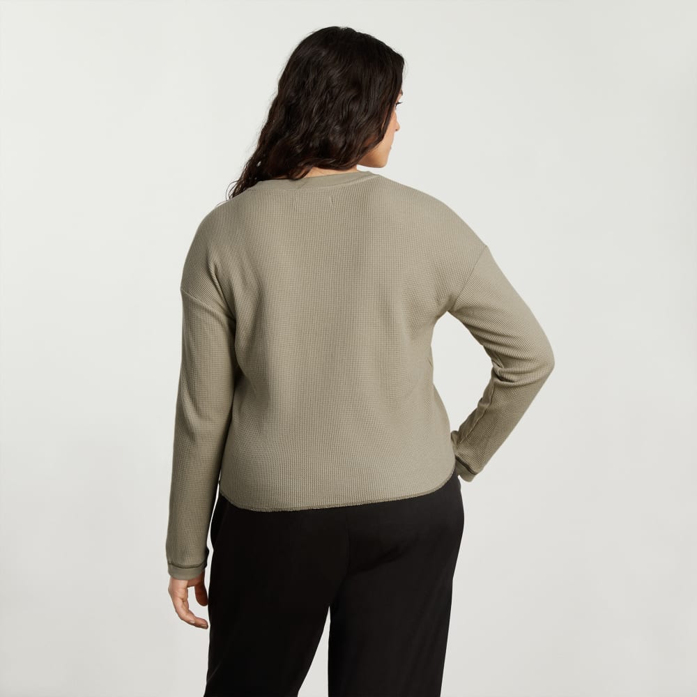 The Organic Cotton Waffle Henley | Field Green - Image 5