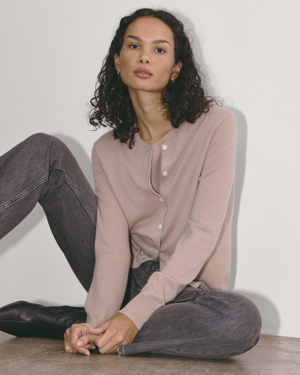 The Classic Cardigan in Cashmere | Dusty Rose - Image 3