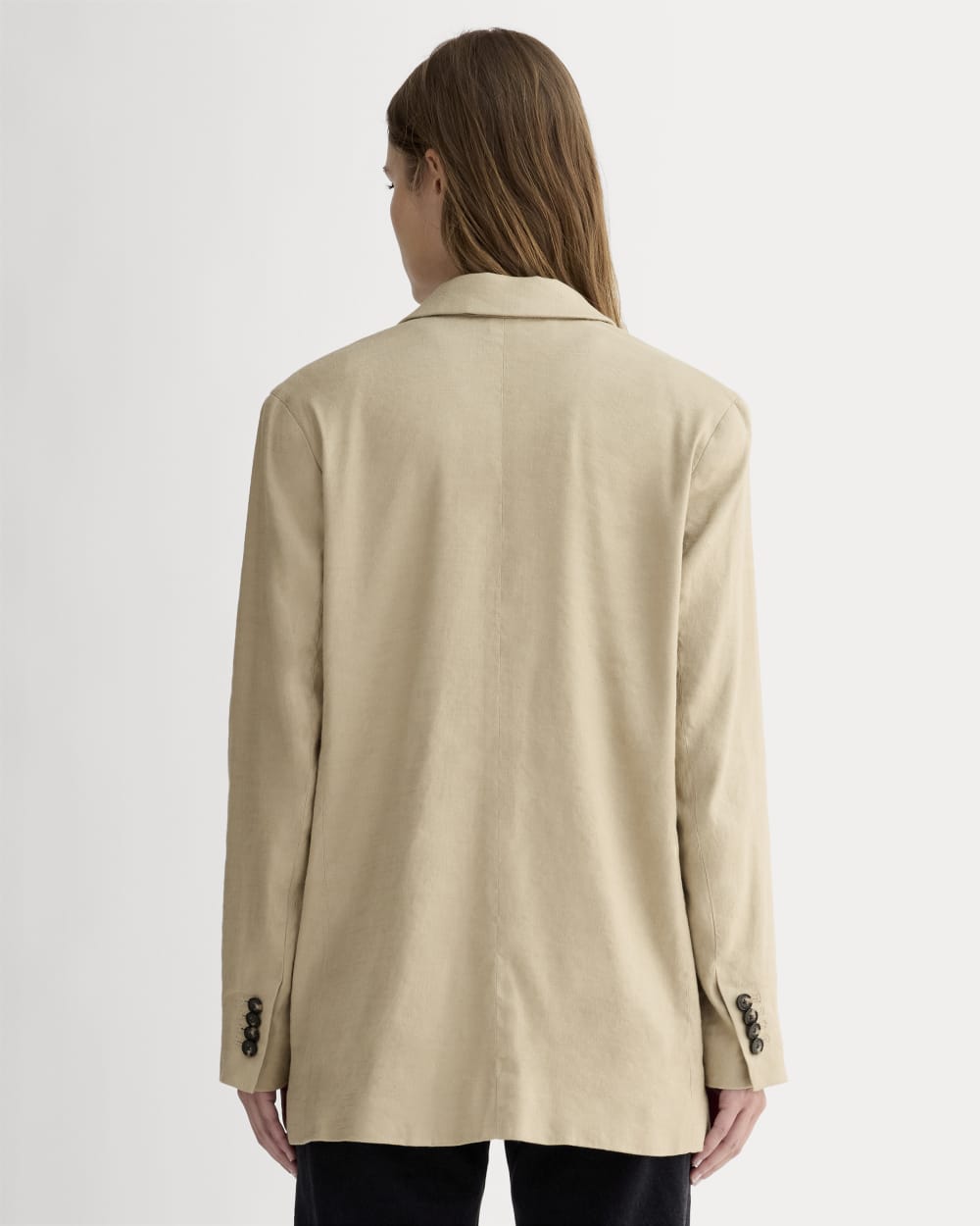 The Oversized Blazer in Stretch Linen | Trench Coat Khaki - Image 5