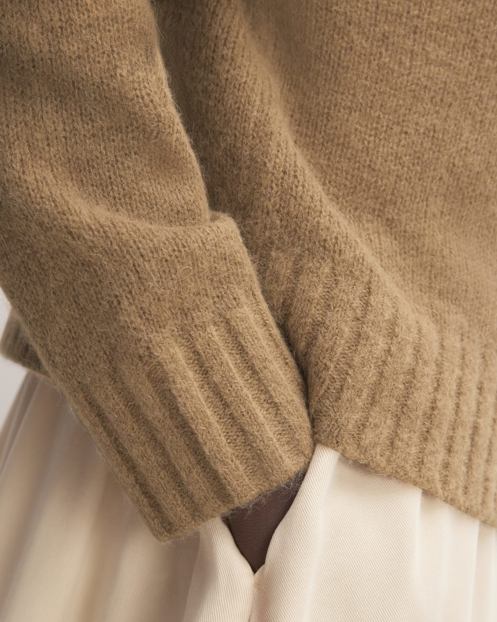 The Alpaca Cropped Crewneck Sweater | Tiger's Eye - Image 5