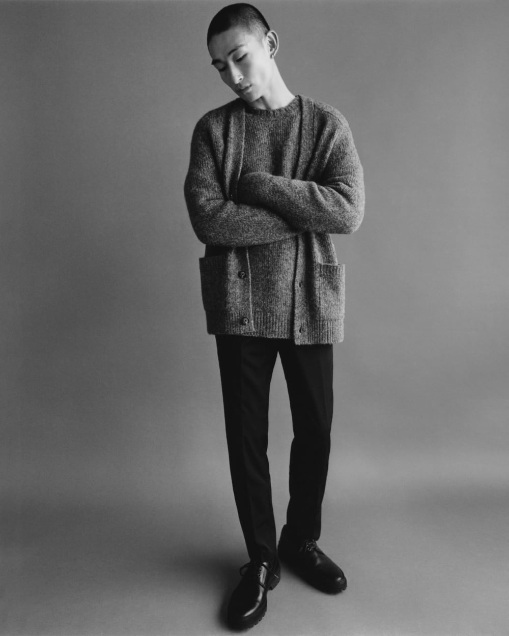 The Cloud Relaxed Cardigan | Heathered Dark Charcoal - Image 10