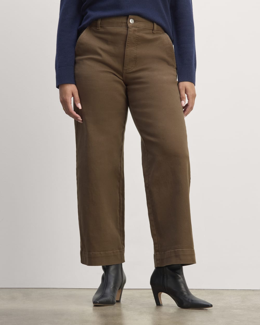 The Utility Wide-Leg Pant | Cocoa - Image 3