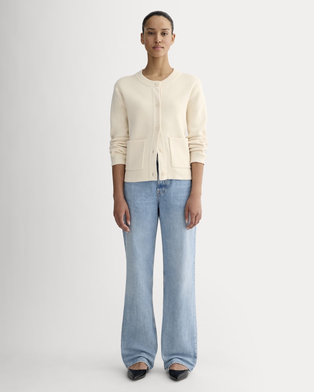 The Crew Cardigan in Everyday Cotton | Canvas - Image 4