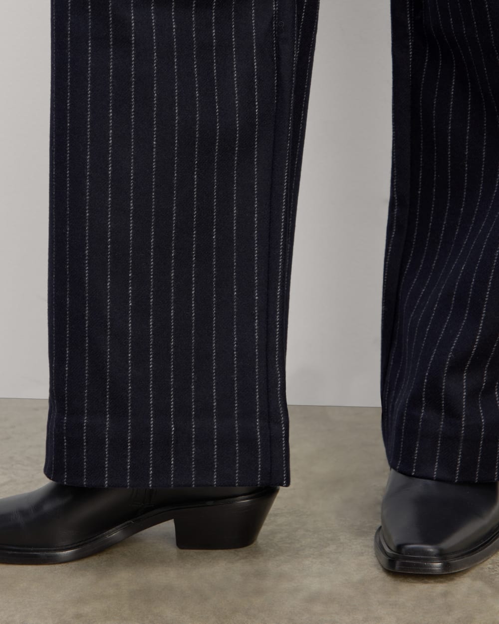 The Draper Pant in Wool | Navy / White - Image 5