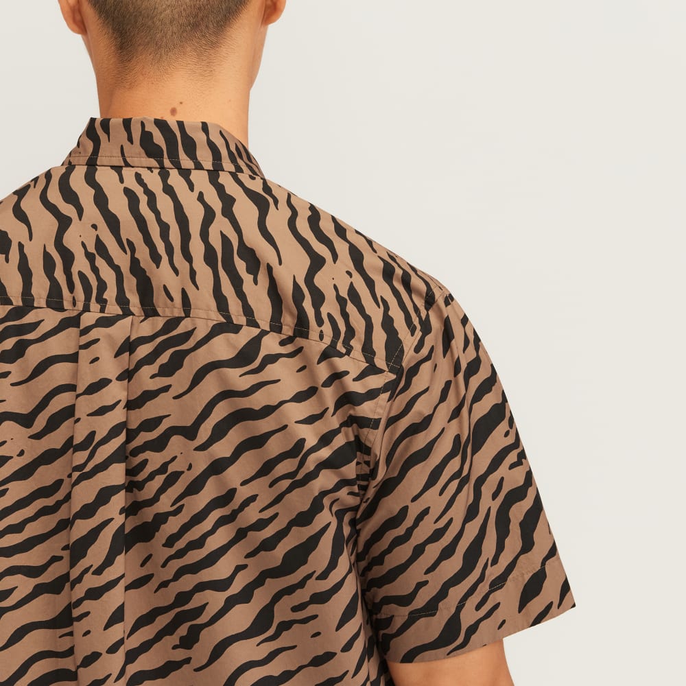 The Poplin Short-Sleeve Shirt | Tiger Stripe Toasted Coconut - Image 5