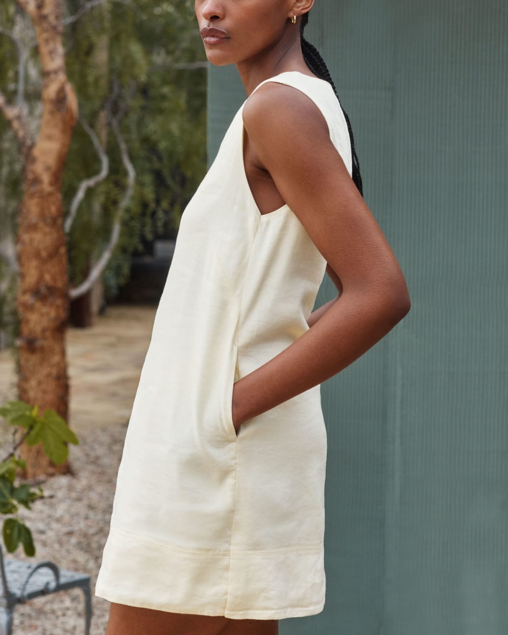 The Shift Dress in Stretch Linen | Light Yellow - Image 7