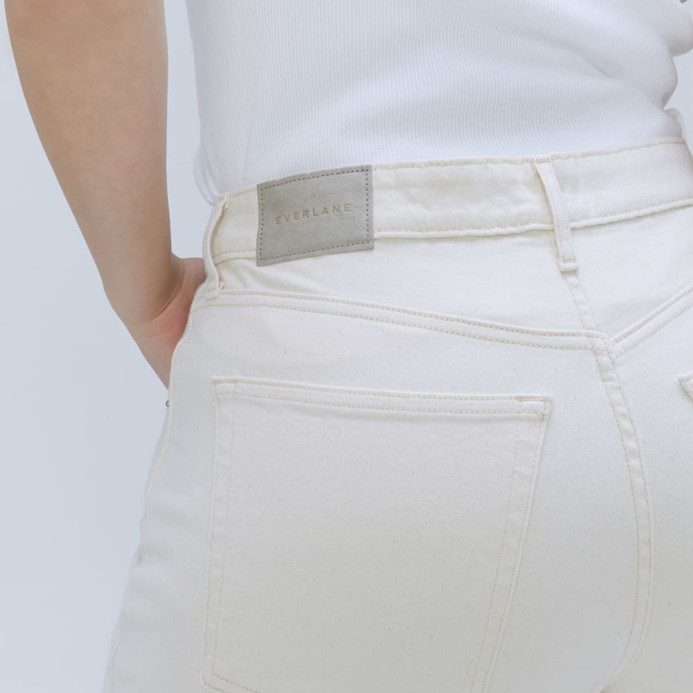 The Cheeky Hourglass Jean | Ecru | 26.5 Inseam - Image 4