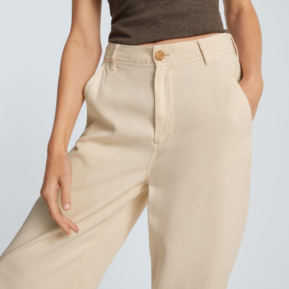 The Chino in Buttersoft | Parchment - Image 7