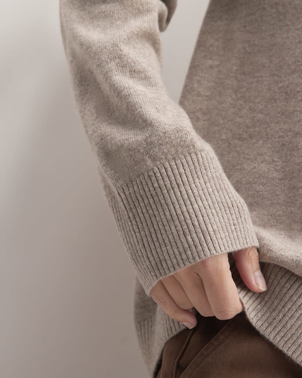 The Classic V in Cashmere | Toasted Sesame - Image 5