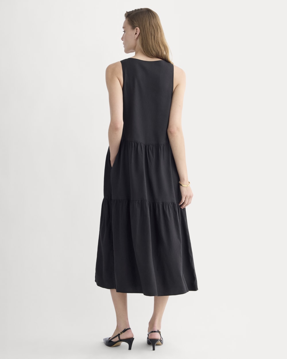 The Tiered Dress in Stretch Linen | Black - Image 4