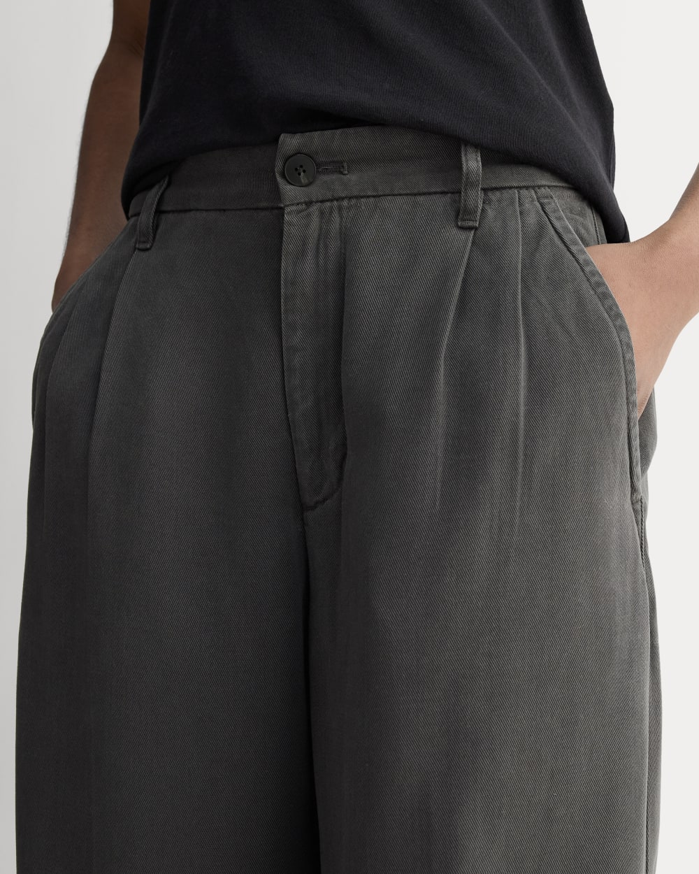 The Trouser in Buttersoft | Graphite - Image 4