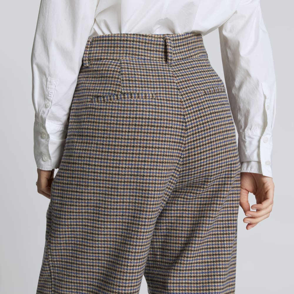 The ReWool® Way-High Drape Pant | Blue / Brown Houndstooth - Image 4
