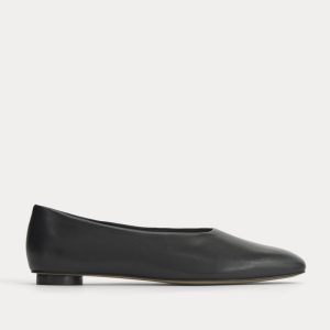 Gallery Square-Toe Flat | Black