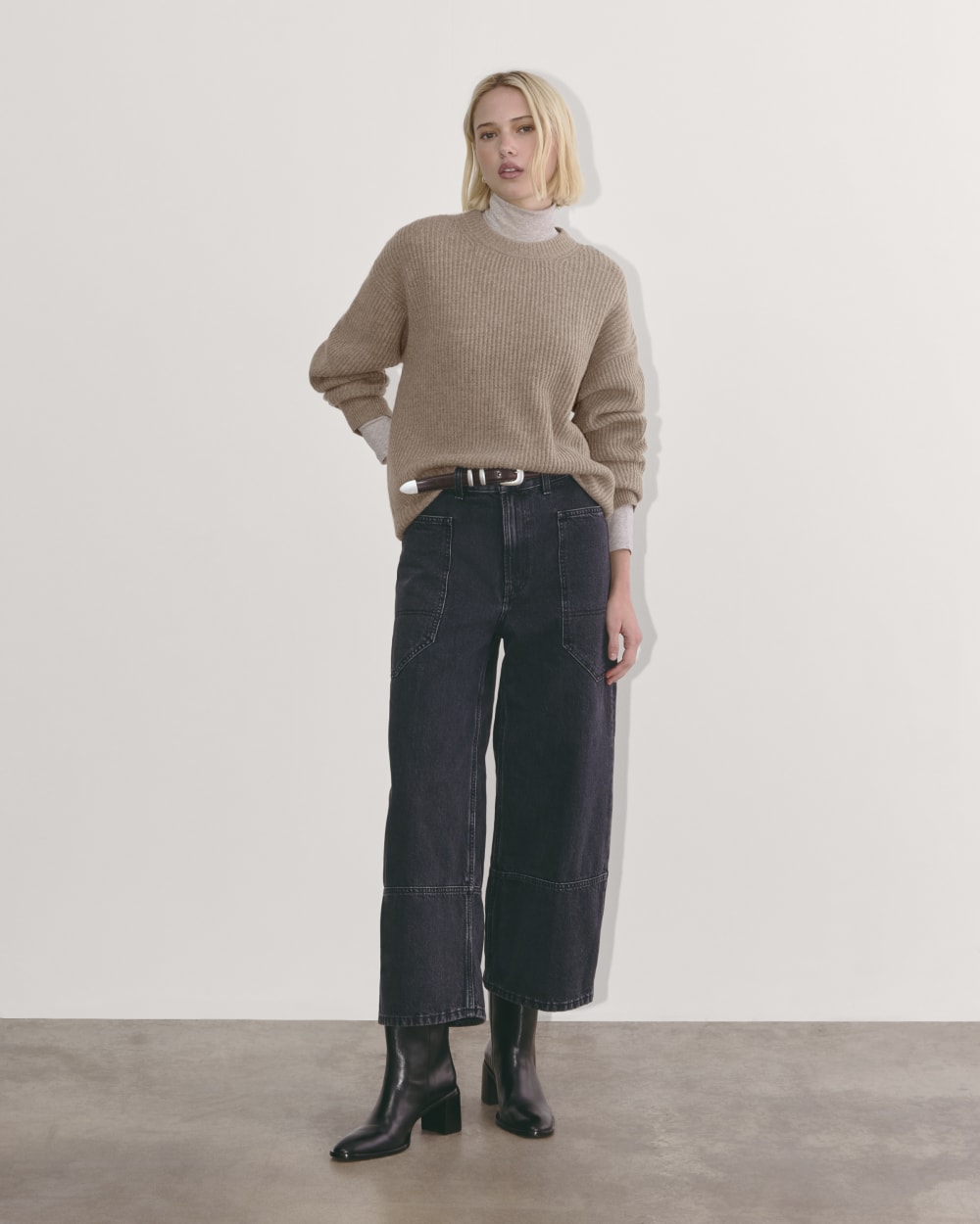 The Cocoon Crew in Wool Cashmere | Oatmeal - Image 3