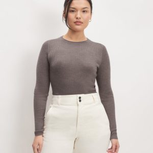 The Long-Sleeve Sweater Tee in Ultrasoft Merino | Heather Cocoa